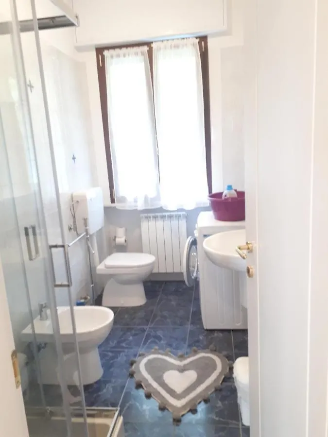 Apartment Appartamenti Enrica With Amazing View Moneglia